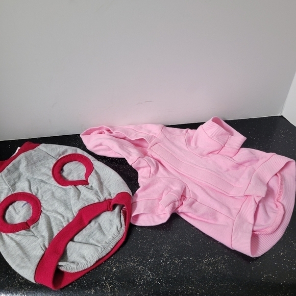 Top Paw Spoiled Princess Hoodie and grey love shirt - Picture 2 of 3